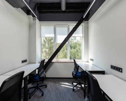 Bright and spacious collaborative office workspace in the heart of Providencia district